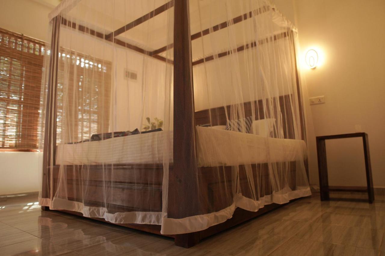 Hotel Surf Nest Hiriketiya à Dikwella Extérieur photo