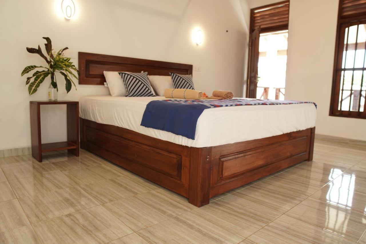 Hotel Surf Nest Hiriketiya à Dikwella Extérieur photo