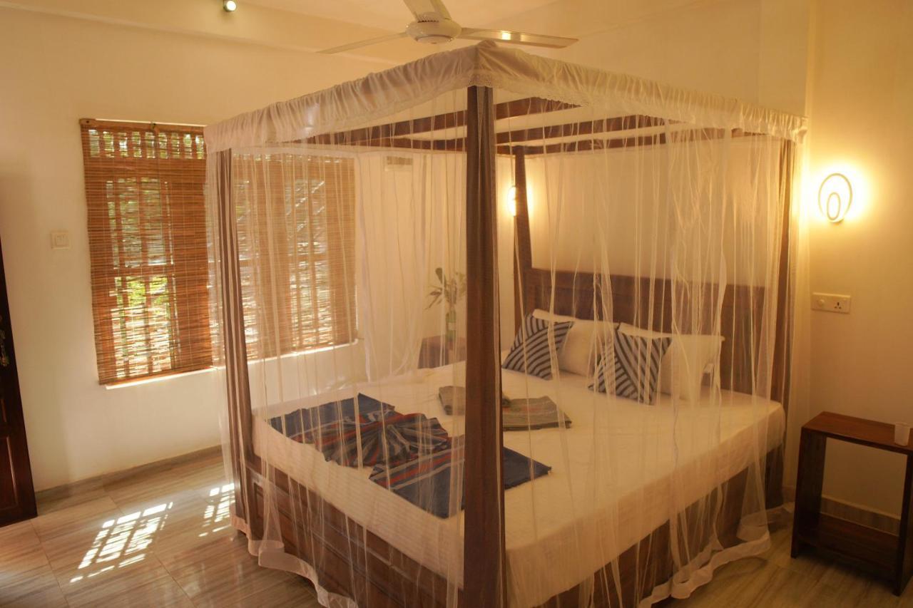 Hotel Surf Nest Hiriketiya à Dikwella Extérieur photo